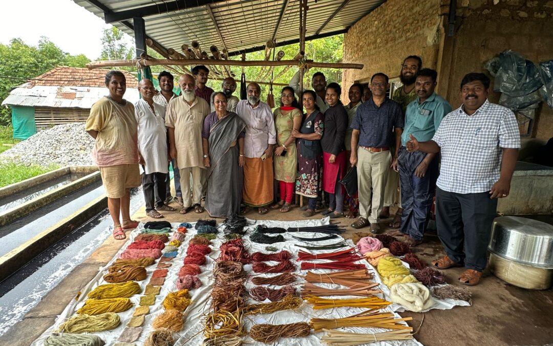 Natural dyes Workshop at Charaka